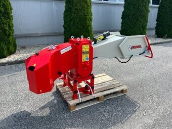 Špalíkovač za traktor PTO, štiepkovač ARPAL AM-120TR