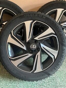 Aygo x zimné komplety