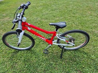 Cerveny Woom 4, 20 palcovy