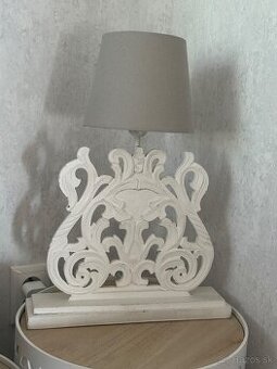Krásna prvensalska lampa