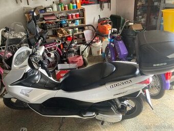 Honda pcx 125