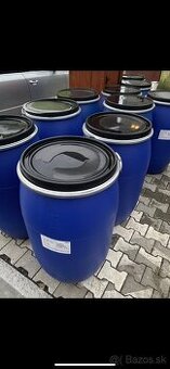 Plastovy sud 200l