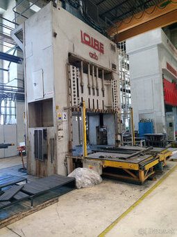 lis hydraulicky LOIRE EKD 800 TONNES