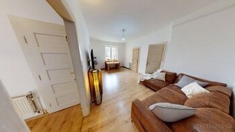 NOVÁ CENA/ VEĽKOMETRÁŽNY 3- izbový byt centrum Piešťany