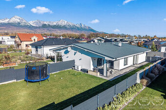 BOSEN | Šikovný rodinný domček s dušou a moderným štýlom