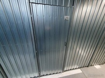 Malý Interný Sklad T13 (2,5 m²) na prenájom (Tomášikova 50D)
