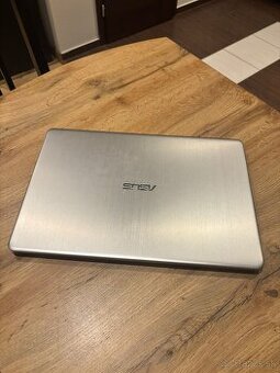 Štýlový Ultrabook ASUS VivoBook S15 - 16GB RAM / 512GB SSD