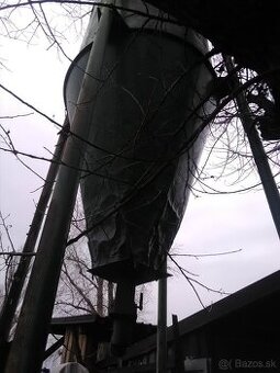 Silo a snekovy dopravnik