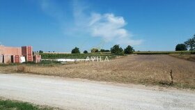 PREDÁM POZEMOK VEĽKÉ KOSTOĽANY - 1