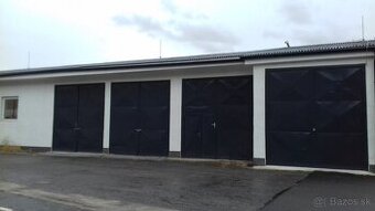 Veľká garáž v centre Martina
