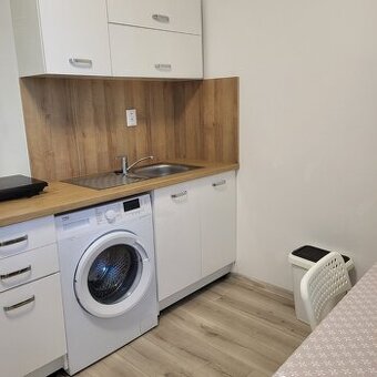 Realitný kancelária REALADR s.r.o.