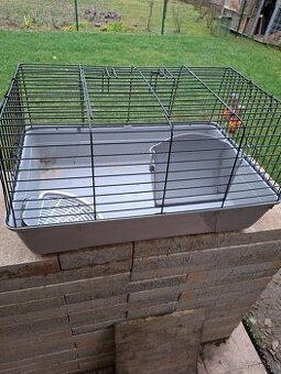 PREDAM KLIETKU S PRISLUSENSTVOM