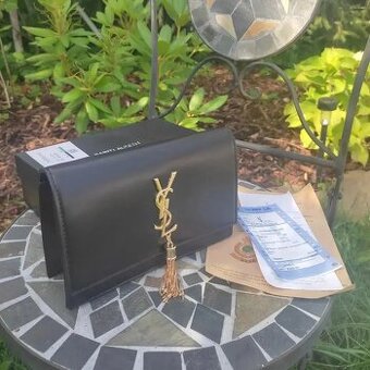 Tak kabelka s balením