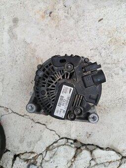 Alternátor 9665617780 valeo