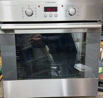 Vstavaná Rúra Elektrolux