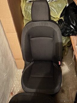 Nissan Qashqai J10 Sedačky