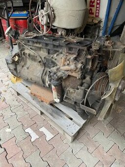 motor LIAZ 300