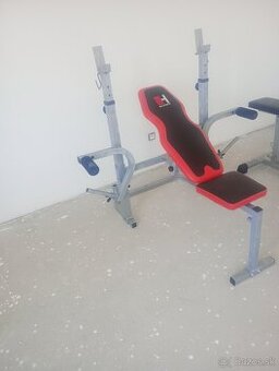 Lavička bench press