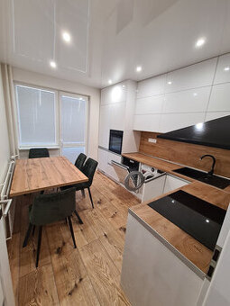 3-izb. - kompletná veľmi pekná rekonštrukcia - rezervovaný