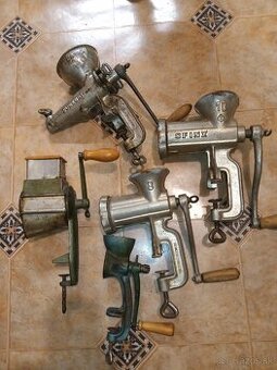 Retro mlynčeky na mäso ovocie