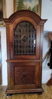 Starožitná komoda, skriňa, vitrína