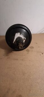 Brzdovy posilovač LR discovery 2