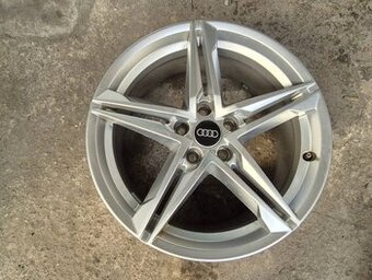 5x112 r18 ET40 x 8J elektróny originál AUDI