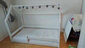 Detská posteľ domček 80x160cm - predám