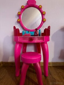 Detský kozmetický stolík Barbie