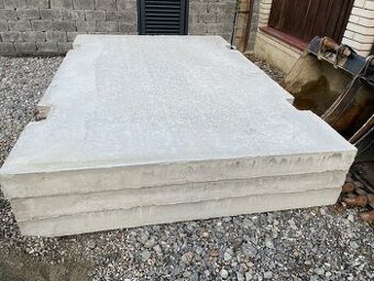 Predám nový cestný betónový panel 3000x2000x150