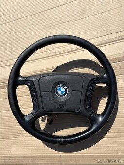BMW volant