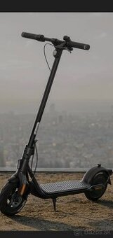 Elektrická kolobežka segway nineboot F2