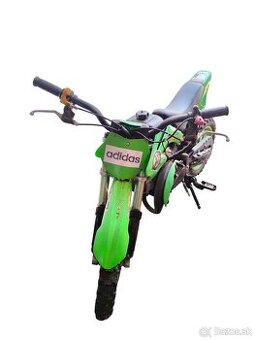 200