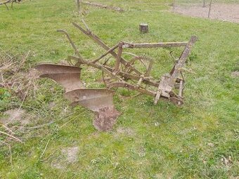 Pluh za traktor