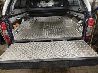 predám hliníkovú korbu na nisan navara np 300