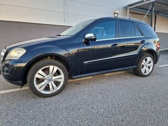 Predám Mercedes-Benz ML 350 CDI 4MATIC r.v.2010 SPORT