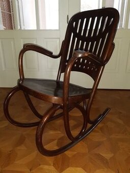 Menšie Hojdacie kreslo Thonet nr71 z obdobia Secesie B
