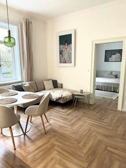 Štýlový, kompletne zrekonštruovaný 3-izbový byt na prenájom 