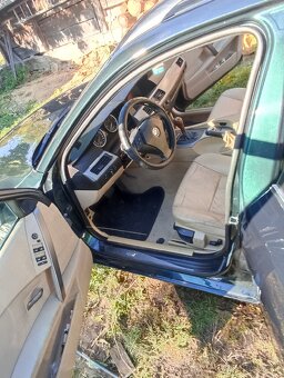 Rozpredám BMW E61 525d automat