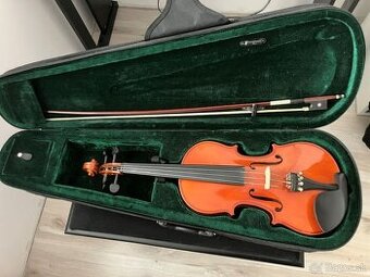 Predam 3/4 husle Ashton AV342