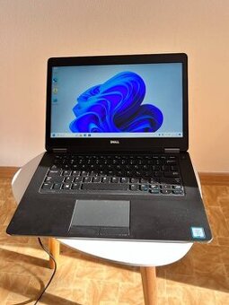 Notebook 14" DELL.Intel i5-6300U 2x2,40GHz.8gb ram.120g SSD