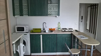 dam do prenajmu garsonku - 1