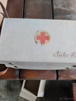 Auto lekárnička