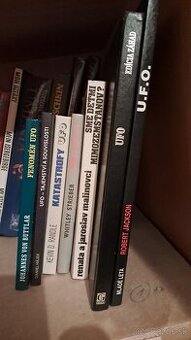 Predam knihy o UFO