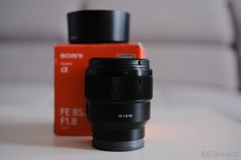 SONY FE 85mm F/1.8
