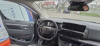 Prenájom Peugeot Traveller 2,0 Blue HDi 180 S&S B