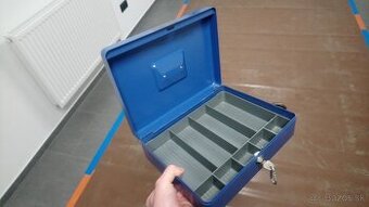 Predám CASH BOX