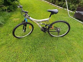 Horský bicykel credat