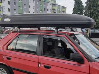 Strešný box