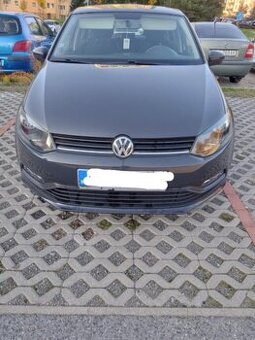 Predám vw Polo 1.0moi benzín 55kw,rok v.2014 najazdené 61000